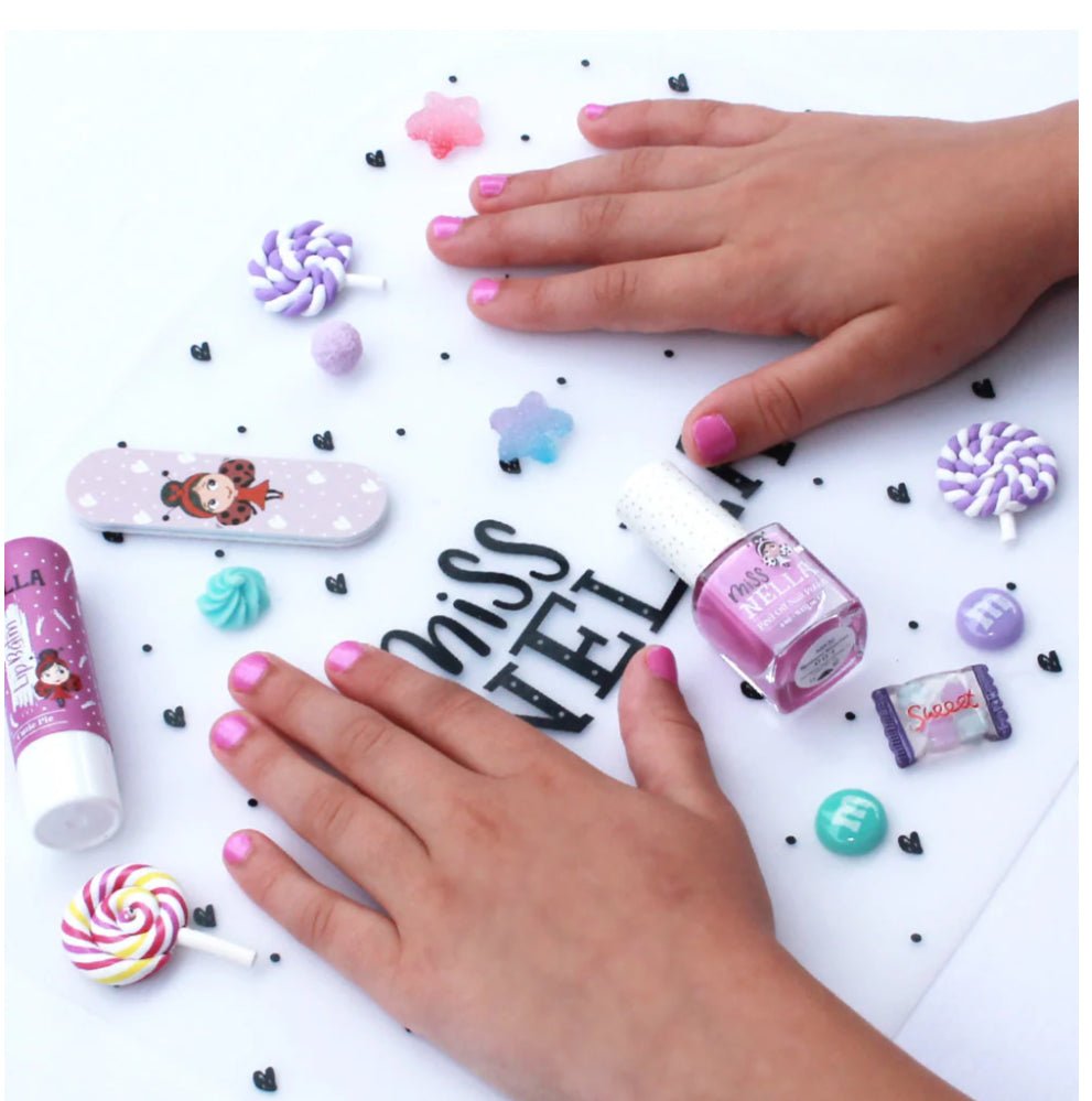 Miss Nella voor de allerkleinsten - Blossoms Beauty