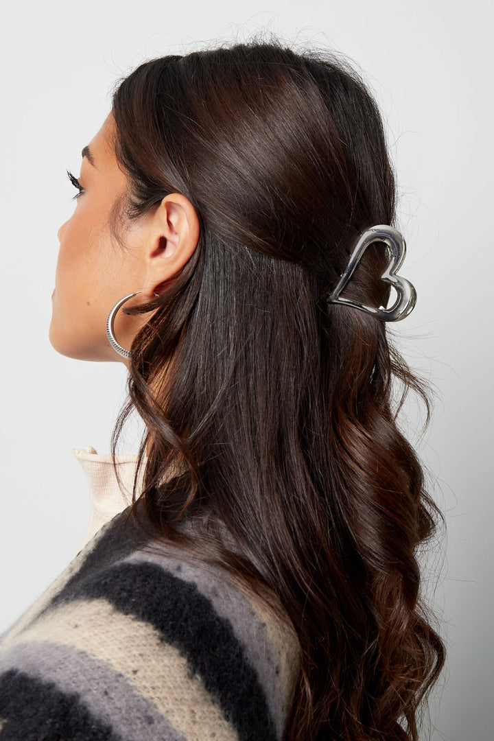 Silver color heart hair clip