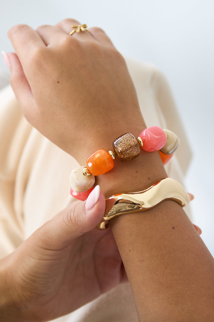 Kralenarmband met statement glitterkraal