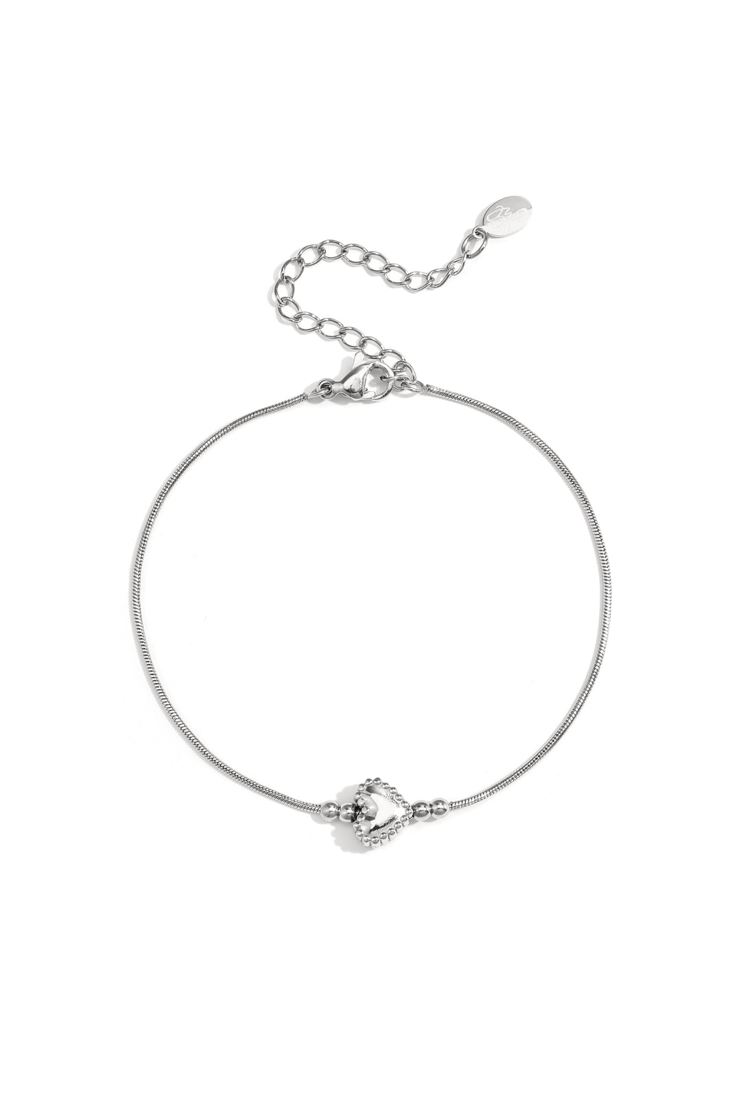 Minimalistische armband met versierd hartje