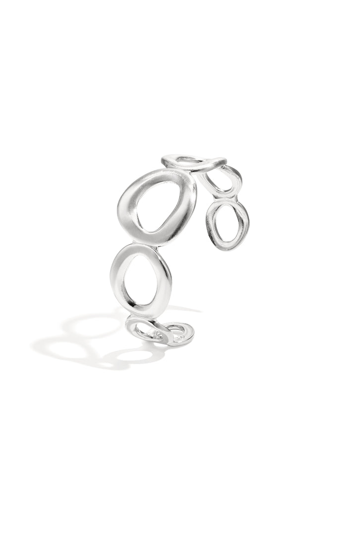 Chunky bangle met organische cirkels