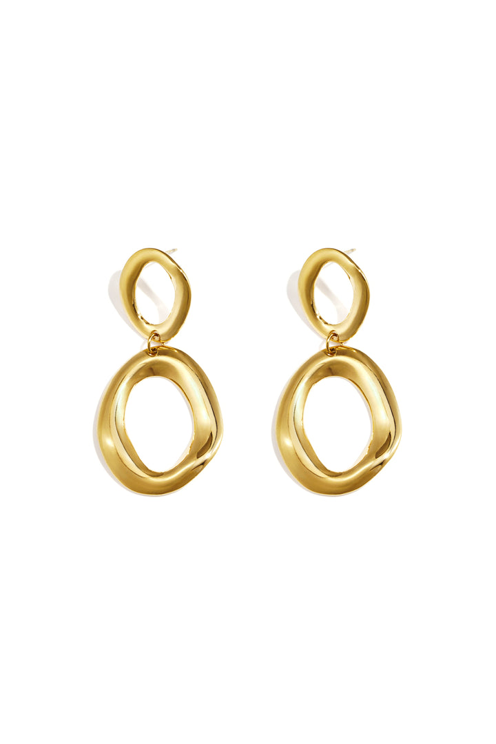 Statement oorbellen met organische ringen