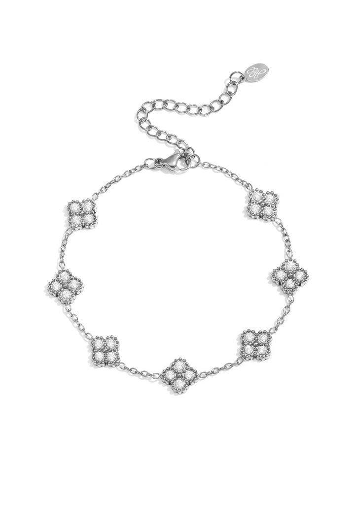 Armband met zirkonia belegde klavers