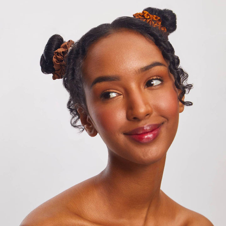 KITSCH - Satijnen Petite Scrunchies set van 5 stuks - Sedona