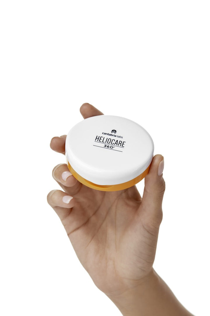 Heliocare 360° Oil-Free Compact SPF50 – Getinte Zonnebescherming