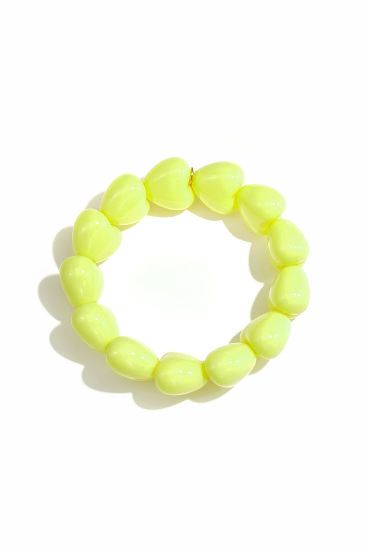 Armbandje met 13 kleine hartjes
