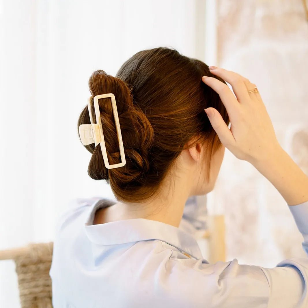 Amélie – Grote Marmeren clip - Blossoms Beauty