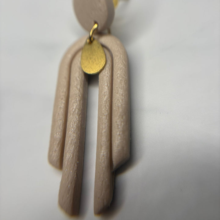 Arch oorbellen – Regenboogvorm & grafisch design - Blossoms Beauty