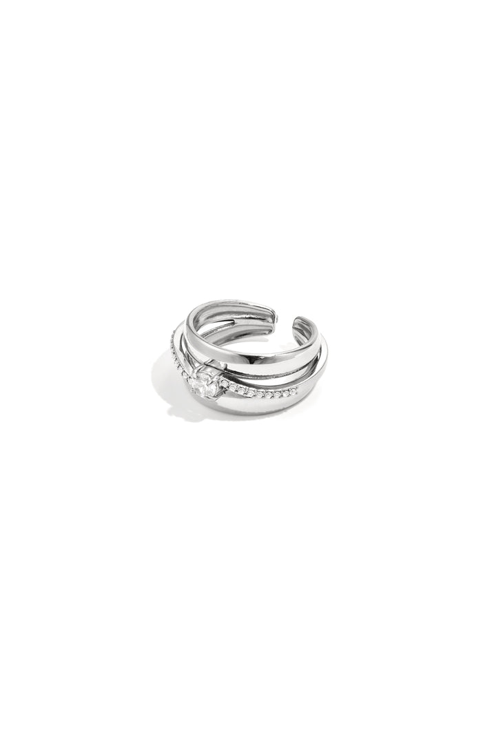 Gelaagde ring met steentjes