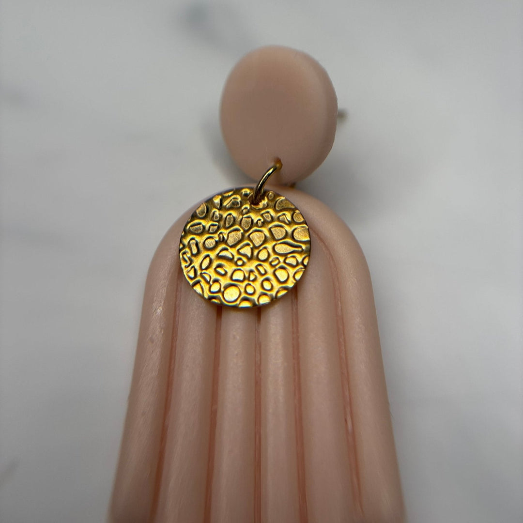 Circle Medallion - Blossoms Beauty