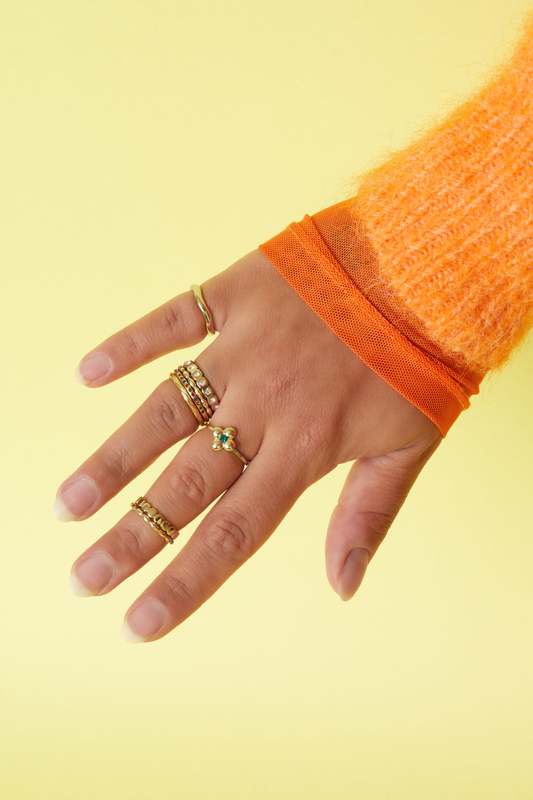 Minimalistische ring met steentjes