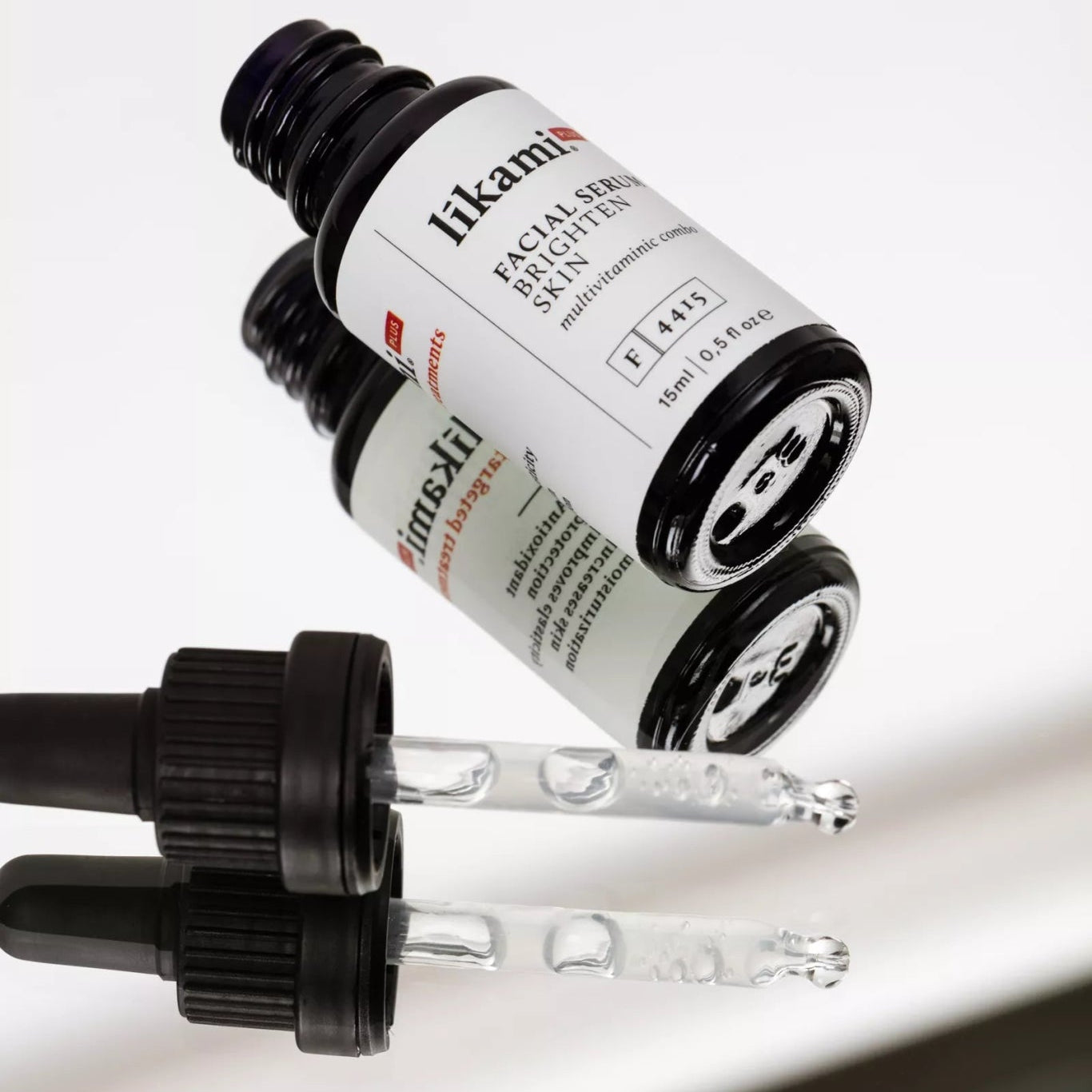 Líkami Facial Serum Brighten Skin – Verhelderend serum met multivitaminen | 15 ml - Blossoms Beauty