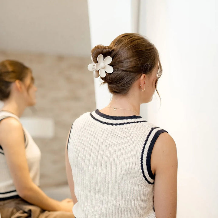 Lou - Bloemen Clip - Blossoms Beauty