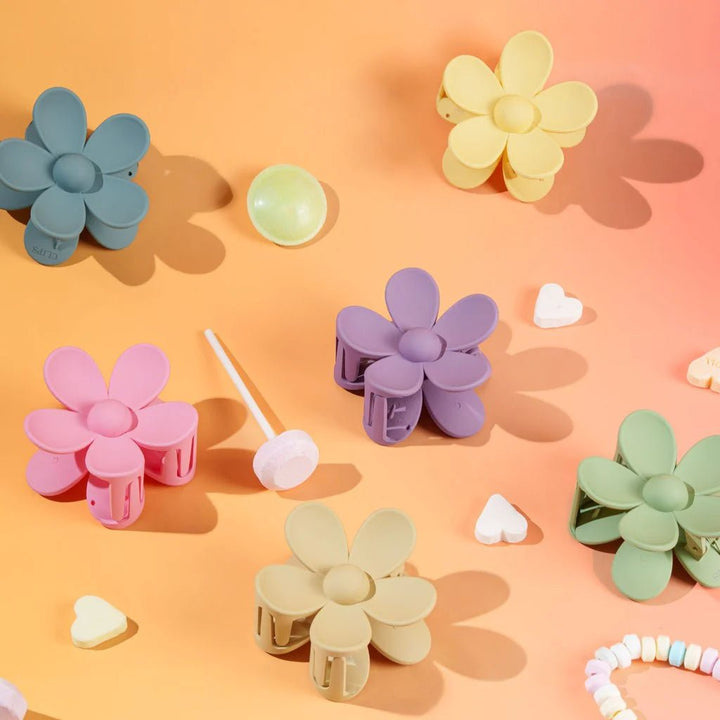 Lou - Bloemen Clip - Blossoms Beauty