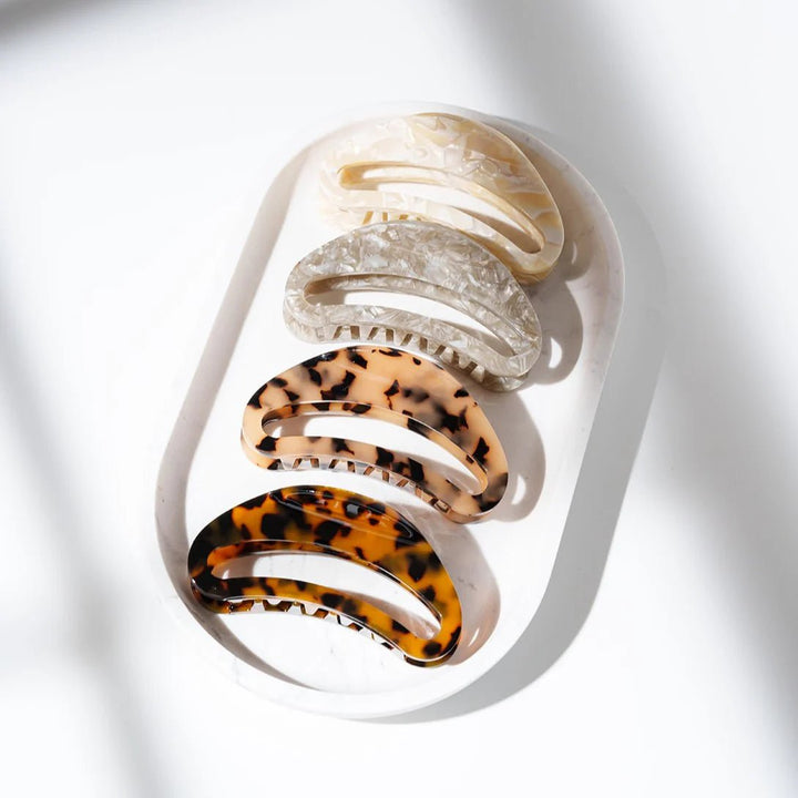 Olivia – Maanvormige Clip - Blossoms Beauty