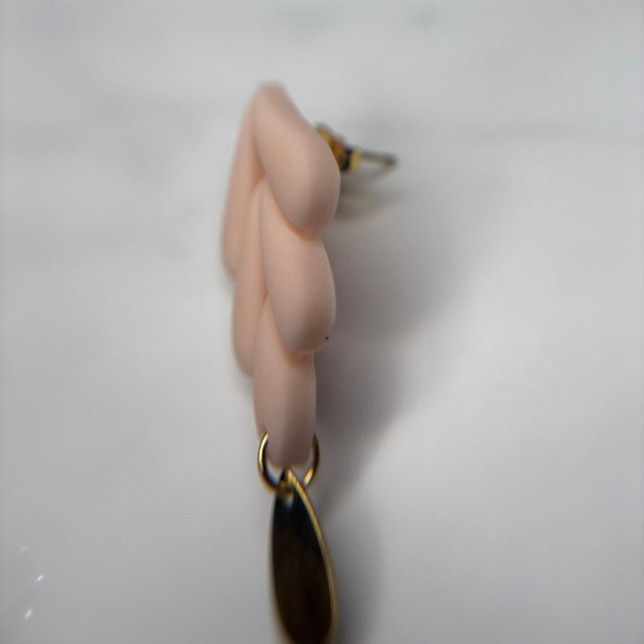 Petal Curve - Blossoms Beauty