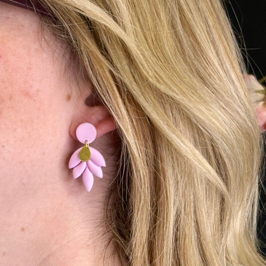 Velvet Bloom - Blossoms Beauty